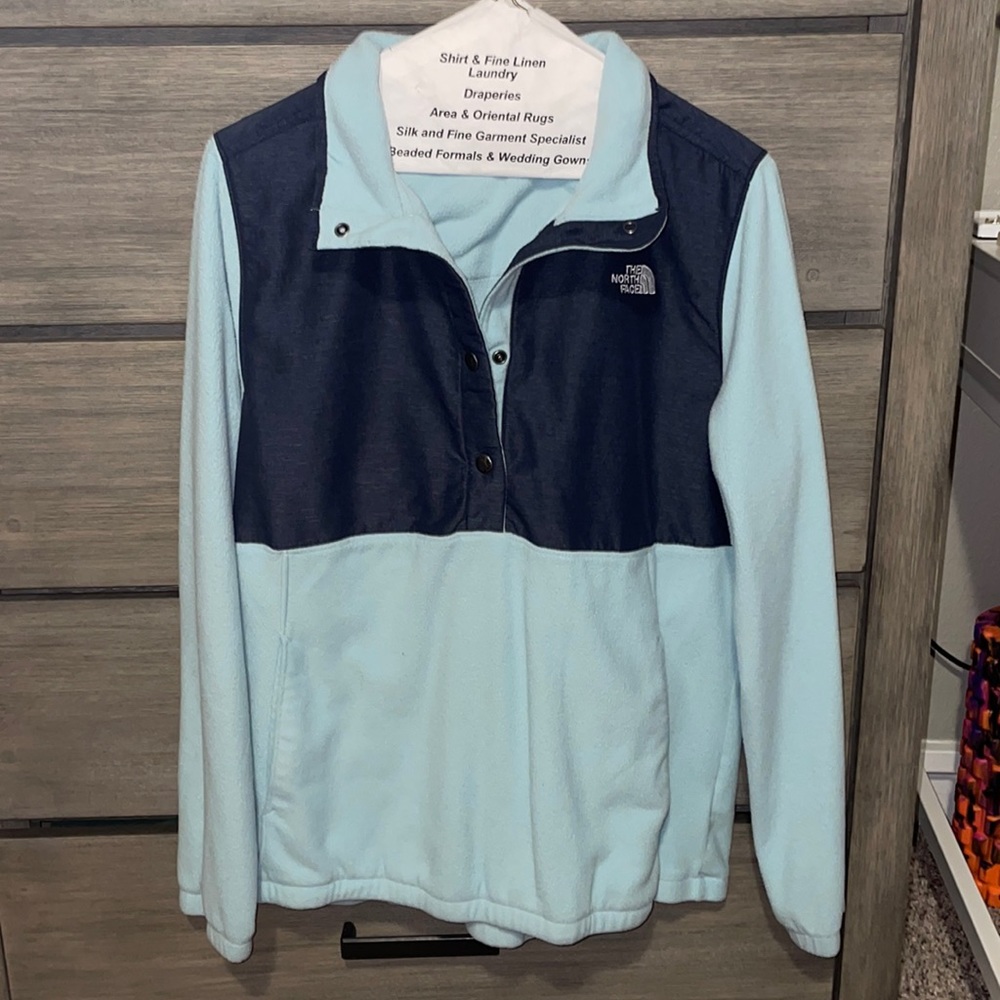 two tone blue north face half up